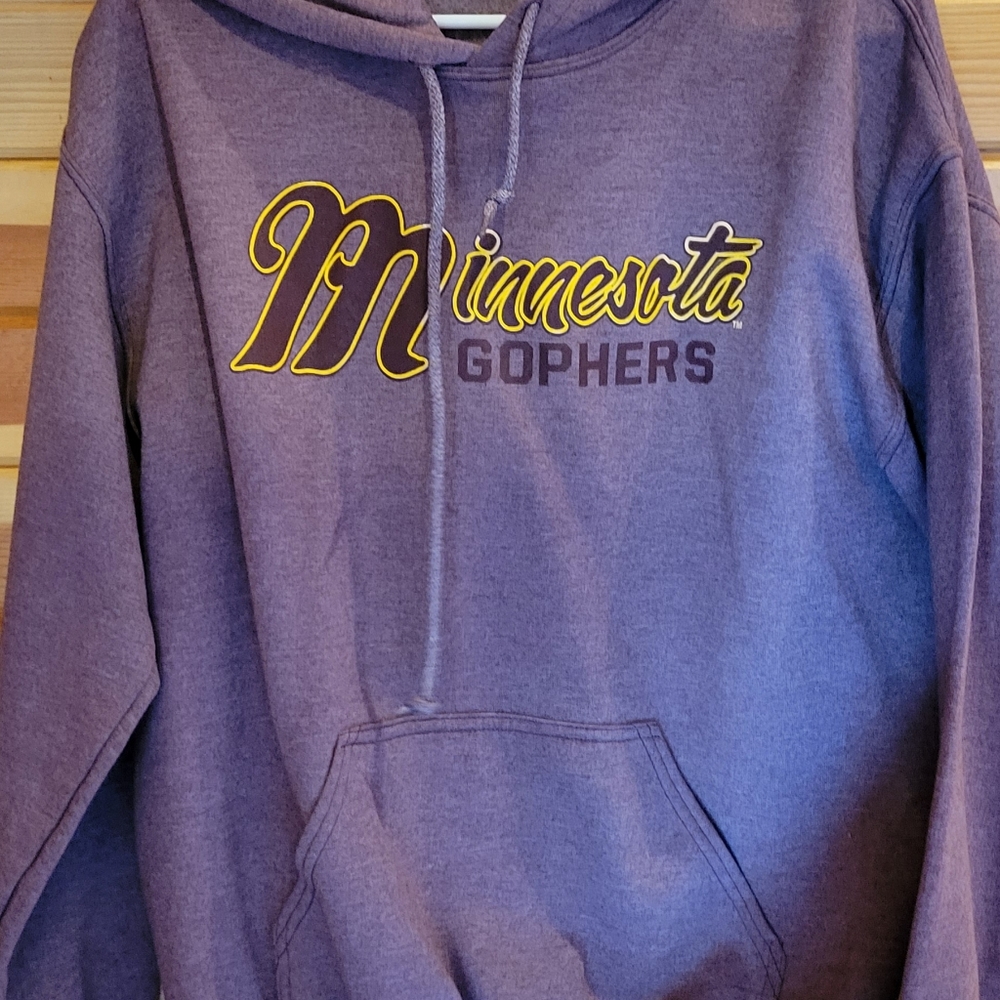 Mn Gopher sweatshirt
